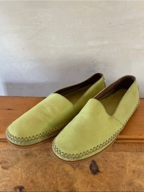 VIVANZ Chartreuse Driving Moccasin 39✨